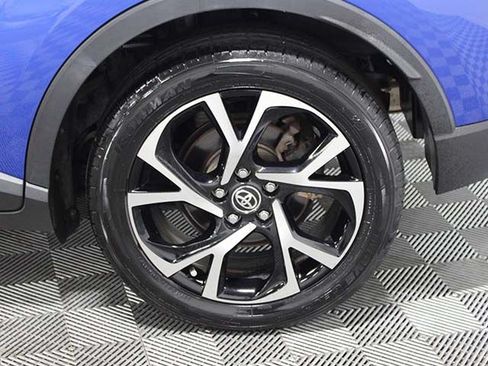 Certified 2019 Toyota C-HR Limited FWD image 16