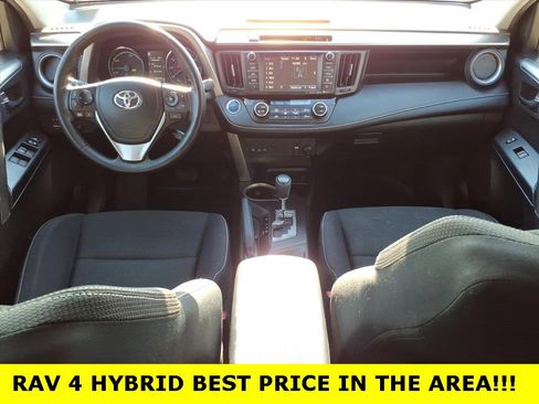 Used 2018 Toyota RAV4 XLE w/ Convenience Package image 11