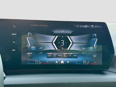 New 2026 BMW 228i w/ Technology Package image 34