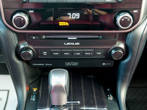 Used 2023 Lexus GX 460 Premium AWD/4WD image 54