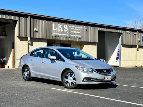 Used 2015 Honda Civic Hybrid Sedan image 1