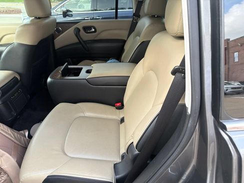 Used 2021 INFINITI QX80 Premium Select RWD image 6