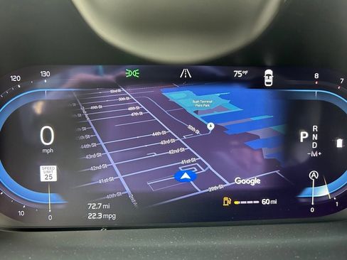 Certified 2025 Volvo V60 B5 Cross Country Plus image 32