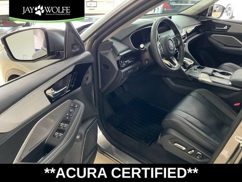 Certified 2024 Acura MDX SH-AWD w/ Technology Package image 10