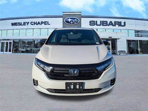 Used 2023 Honda Odyssey Sport image 8