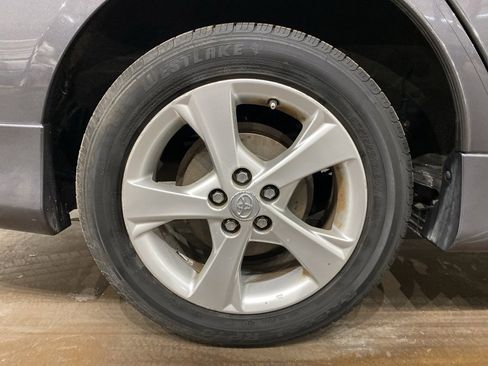 Used 2012 Toyota Corolla S image 21