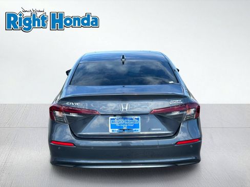 Certified 2025 Honda Civic Sport Touring image 11