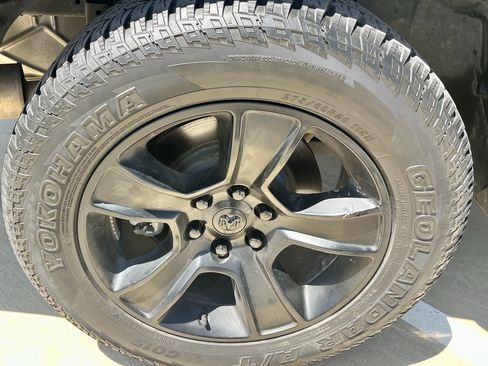 Used 2024 RAM 1500 Lone Star AWD/4WD image 31