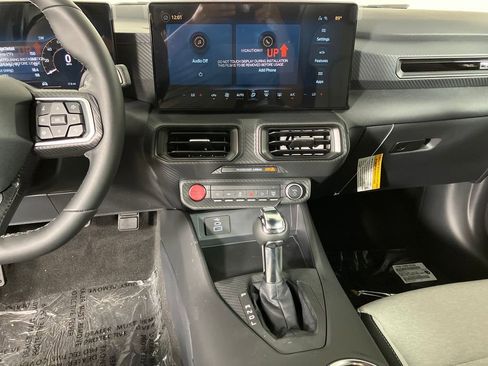 New 2025 Ford Mustang Coupe image 27