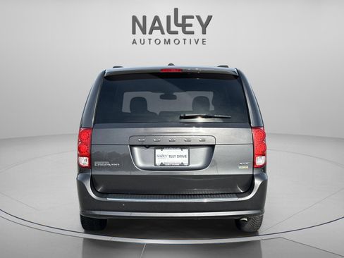 Used 2018 Dodge Grand Caravan GT image 5