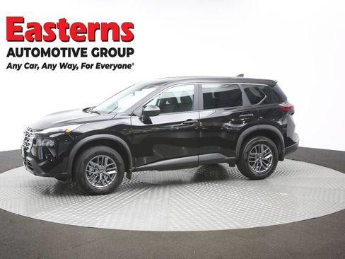 Used 2024 Nissan Rogue S AWD/4WD image 58