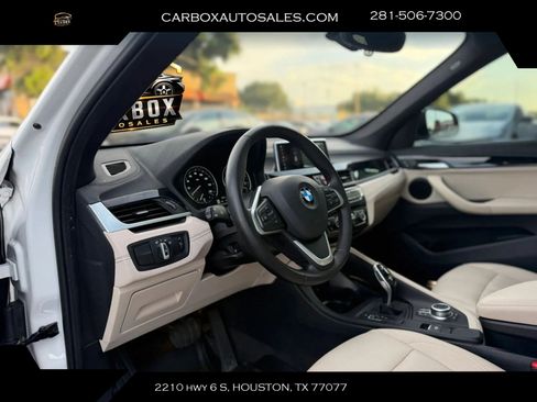 Used 2021 BMW X1 sDrive28i w/ Convenience Package FWD image 16