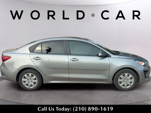 Used 2022 Kia Rio S FWD image 8