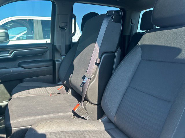 Used 2023 Chevrolet Silverado 1500 RST w/ Redline Edition AWD/4WD image 36