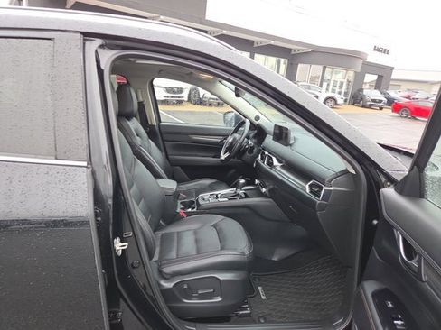 Used 2021 MAZDA CX-5 Grand Touring image 16