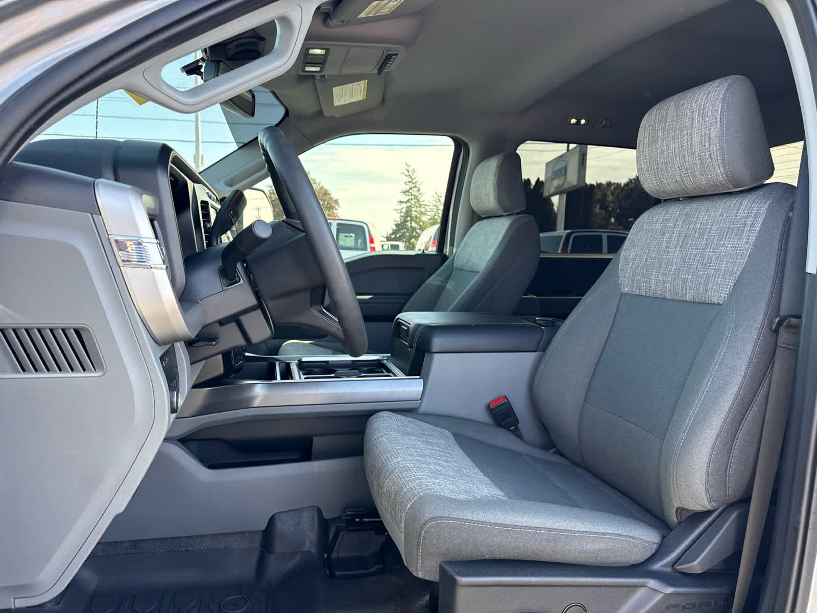 Used 2023 Ford F350 XLT w/ 360-Degree Camera Package AWD/4WD image 11
