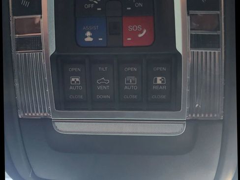 Used 2021 RAM 1500 Limited image 35