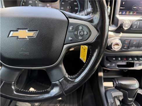 Used 2019 Chevrolet Colorado Z71 image 35