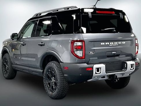 New 2026 Ford Bronco Sport Badlands w/ Sasquatch Badlands Package AWD/4WD image 3