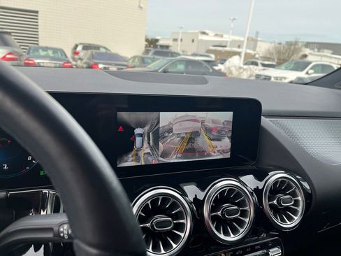 Certified 2023 Mercedes-Benz GLA 250 4MATIC w/ Premium Package image 23