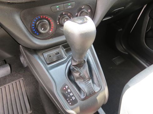 Used 2018 RAM ProMaster City Tradesman SLT image 24