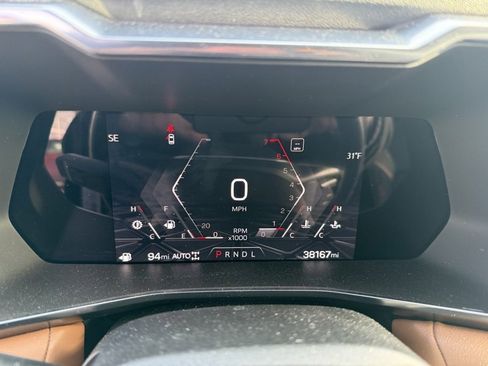 Used 2023 GMC Canyon AT4 w/ AT4 Premium Package image 10