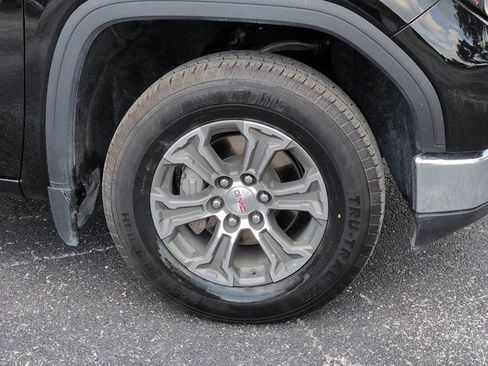 Used 2025 GMC Sierra 1500 SLT RWD image 10