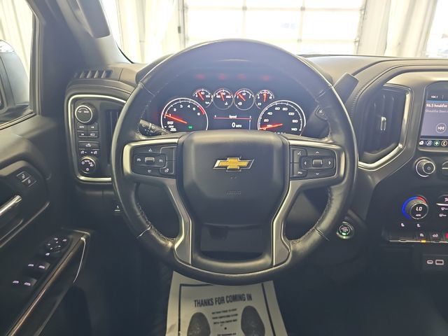 Used 2022 Chevrolet Silverado 1500 LT AWD/4WD image 14