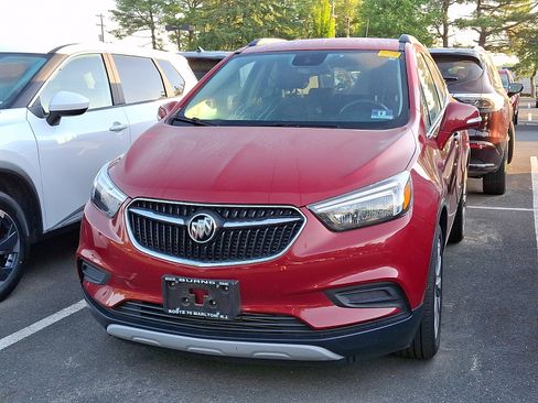 Used 2019 Buick Encore Preferred w/ Safety Package FWD image 2