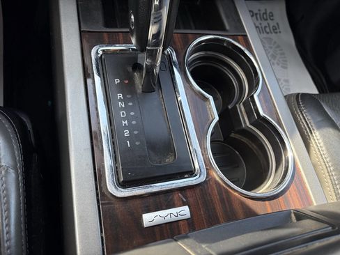 Used 2016 Ford Expedition EL Platinum image 40