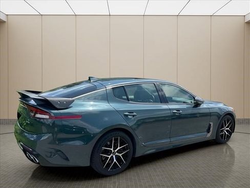 Used 2022 Kia Stinger GT-Line w/ Sun & Sound Package AWD/4WD image 16