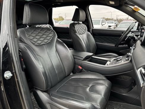 Used 2022 Hyundai Palisade Calligraphy image 30