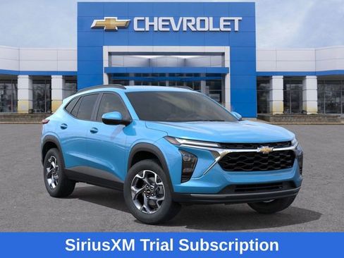 New 2026 Chevrolet Trax LT w/ Driver Confidence Package image 8