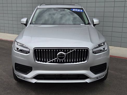 Used 2021 Volvo XC90 T6 Momentum AWD/4WD image 8