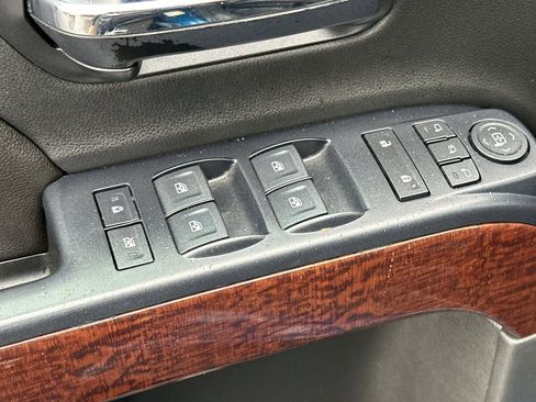 Used 2018 GMC Sierra 1500 SLT image 12