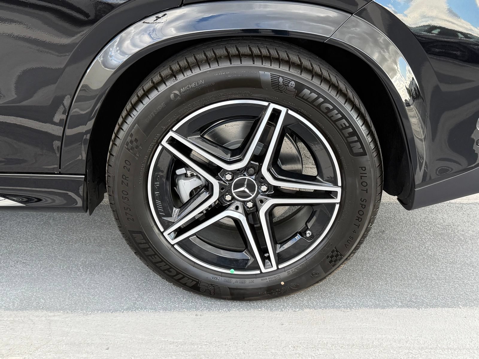 New 2026 Mercedes-Benz GLE 53 AMG 4MATIC image 15