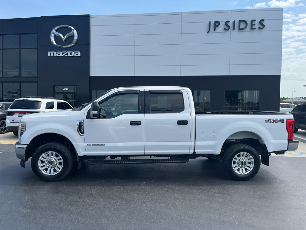 Used 2019 Ford F250 XLT AWD/4WD image 2