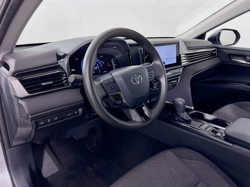 Certified 2025 Toyota Camry LE FWD image 9