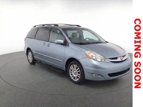 Used 2007 Toyota Sienna XLE Limited image 3