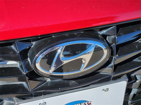 Used 2023 Hyundai Sonata SEL w/ Convenience Package image 11