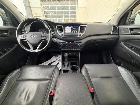 Used 2018 Hyundai Tucson Limited w/ Ultimate Package 02 FWD image 16