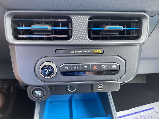 New 2026 Ford Maverick XLT w/ XLT Luxury Package FWD image 15