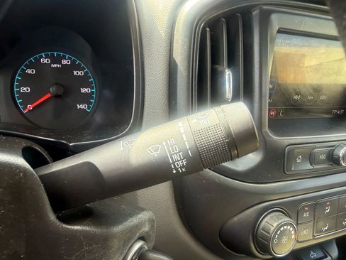 Used 2019 Chevrolet Colorado W/T w/ WT Convenience Package image 14