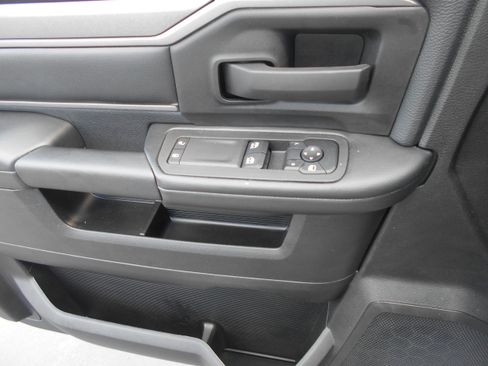 Used 2025 RAM 5500 Tradesman image 6