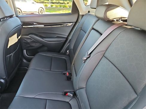 Certified 2026 Kia Seltos SX w/ SX Sunroof Package image 12