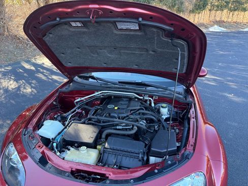 Used 2007 MAZDA MX-5 Miata Grand Touring w/ Premium Pkg image 14