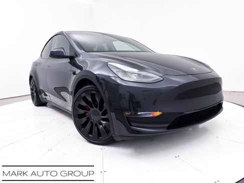 Used 2024 Tesla Model Y Performance image 1