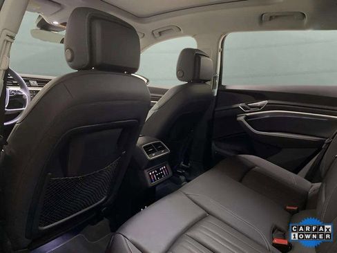 Used 2023 Audi e-tron Premium Plus image 70