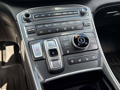 Certified 2023 Hyundai Santa Fe Limited AWD/4WD image 28