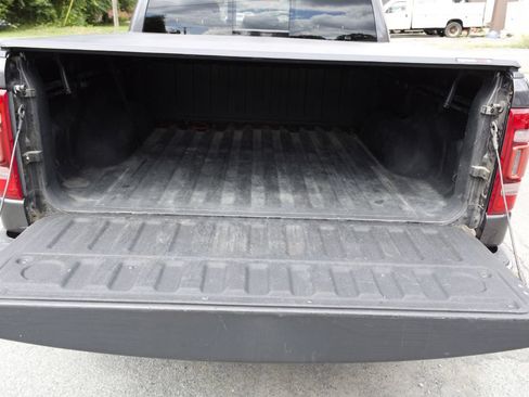 Used 2019 RAM 1500 Limited w/ Advanced Safety Group AWD/4WD image 37